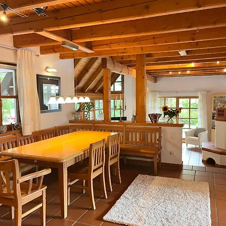 Mit Waldzugang Bei Bamberg - 300 M2 - Family & Friends Retreat Вилла Unteroberndorf