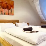Mit Waldzugang Bei Bamberg - 300 M2 - Family & Friends Retreat Unteroberndorf